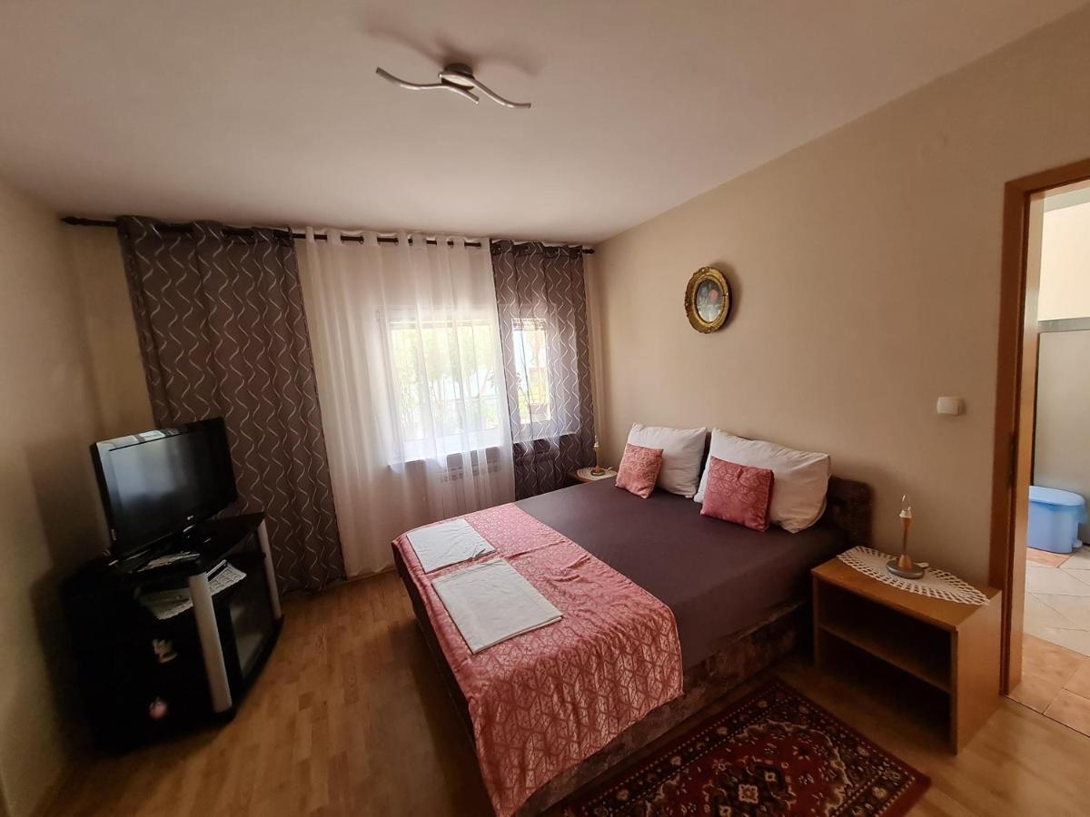 Apartments Bosnjak Šibenik Exteriör bild