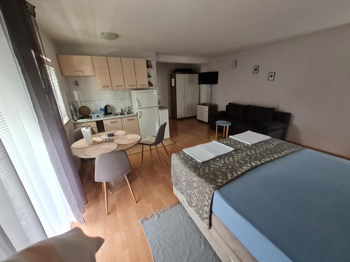 Apartments Bosnjak Šibenik Exteriör bild