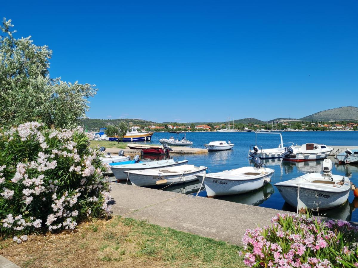 Apartments Bosnjak Šibenik Exteriör bild