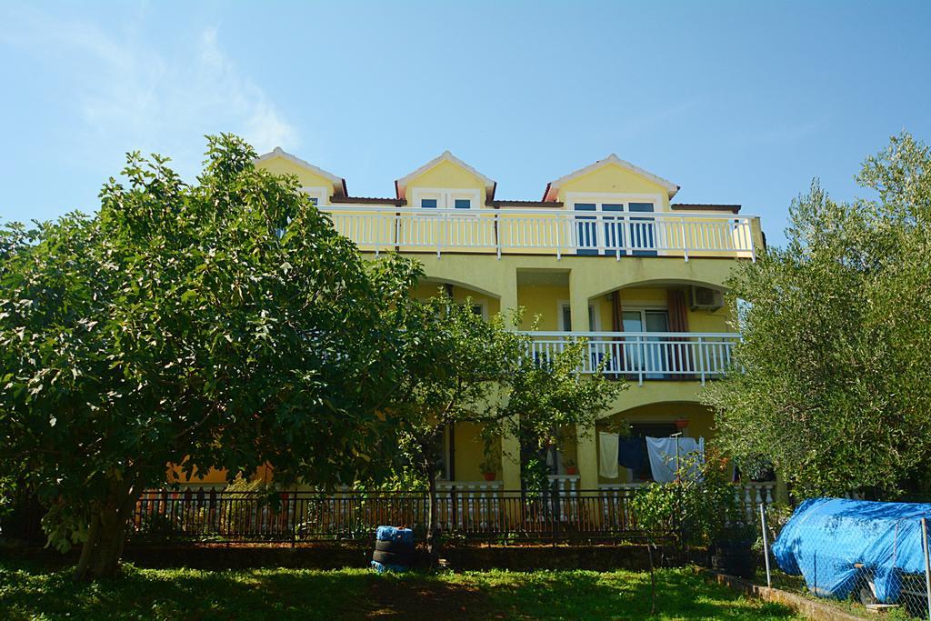 Apartments Bosnjak Šibenik Exteriör bild